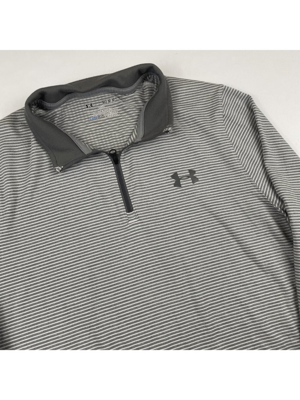 Under Armour Cold Gear 1/4 Zip Active Pullover Men's M Gray Striped